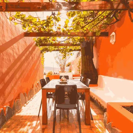 Holiday home Avo House Garden *