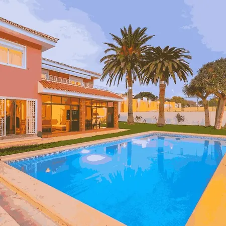 Holiday home Avo House Garden *