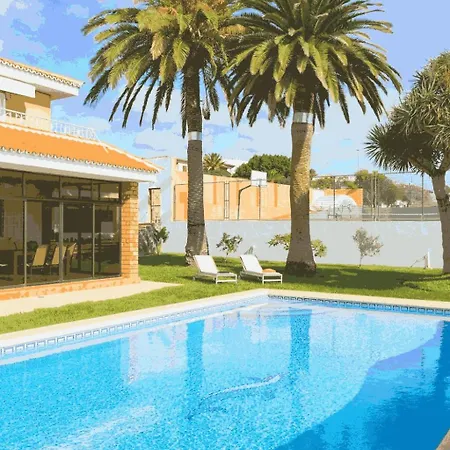 Avo House Garden Tatil Evi